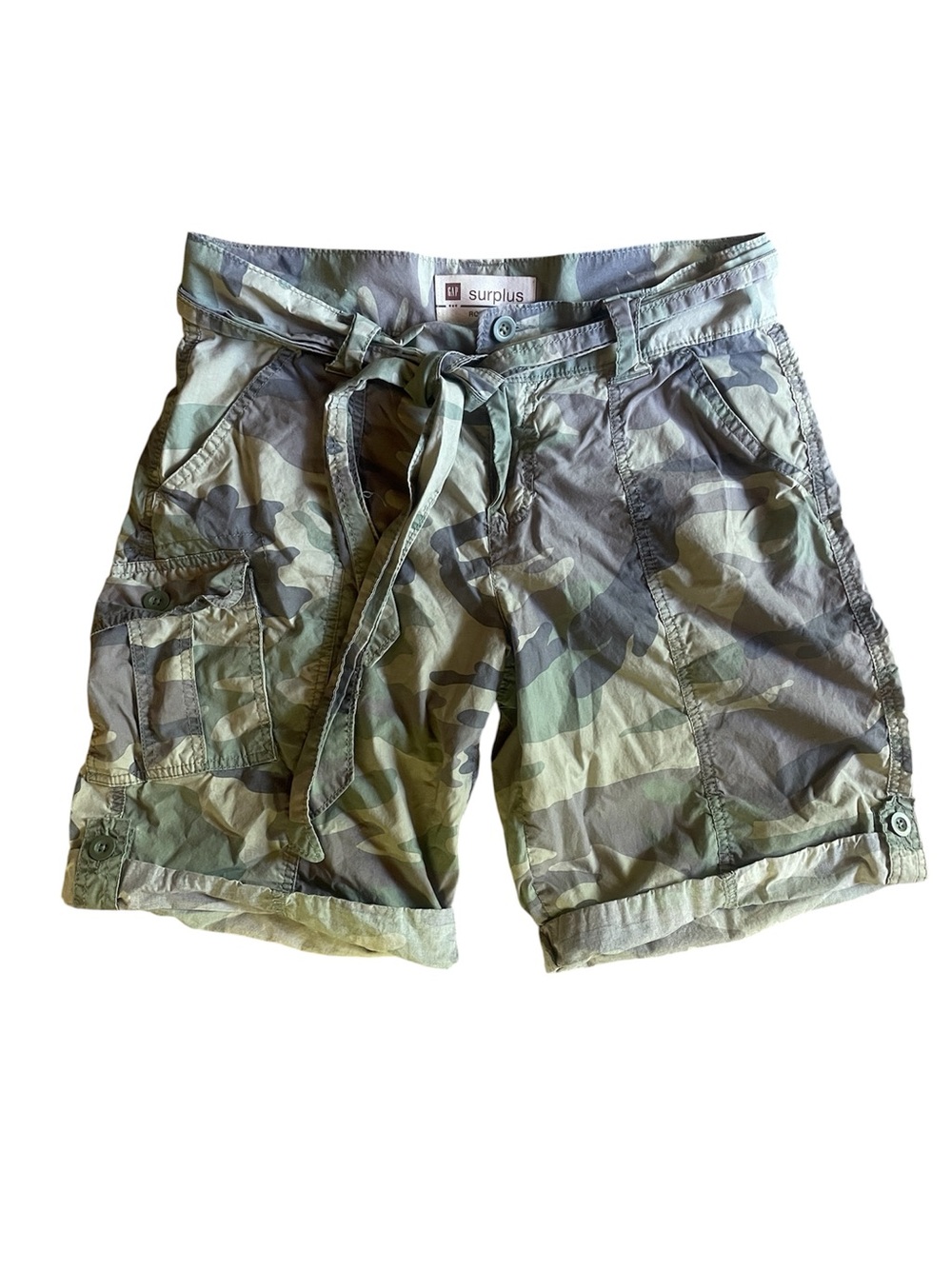 GAP Women’s Camo Tie-Waist Cargo Shorts - Olive Green